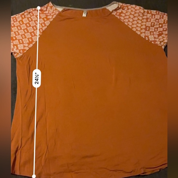 Cool Melon Quarterlength Top 1X - Picture 3 of 5